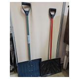 2 Snow Shovels