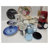 Collector Plates & Coffee Mug Lot