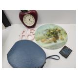 Lazy Susan/Cutting BoardApple Clock+