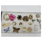 Nice Vintage Brooches-Donkey, Frog, Butterfly+