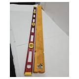 4 Foot Level w Case
