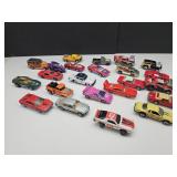 Lot Hot Wheels, Matchbox, Cars & Trucks +