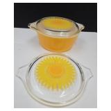 Pyrex  Sunflower #472 Bowl with 2 Lids