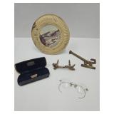 Muncie Eyeglasses w Case, Hardware, Flue Cover
