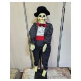 Halloween Skeleton On Stands 45"T