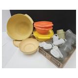 Tupperware Lot; See Condition, Bowls, Measures