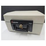 Sentury 1150 Safe with Key