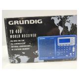 Grundig Radio- Works w Batteries-No PS