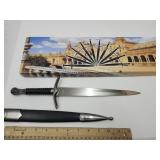 Dagger w Sheath in Box