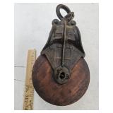 Primitive Barn Pulley A & H 236