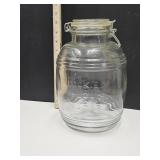 Cracker Barrel 4 Qt Locking Lid Jar