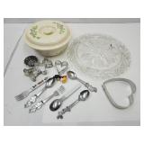 Homer Laughlin Dish, Cookie Cutters, Disney Spoon+