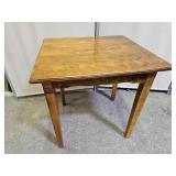 Swivel  Top Side Table 24 x 222 x 25" h