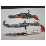 3 Knives w Sheaths