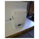 Freezer (Loc: NLD) Freezer (Loc: NLD)