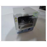 Mini Incubator (Loc: NLD) Mini Incubator (Loc: NLD)