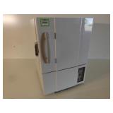 Freezer (Loc: NLD) Freezer (Loc: NLD)