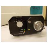 Fiber Optic Illuminator Fiber Optic Illuminator