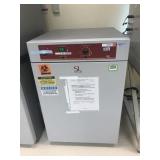 Incubator Incubator