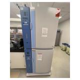 Thermo Scientific 3307 Double Stack CO2 Incubator