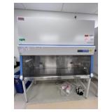 Thermo Scientific 1377 6 ft. Biosafety Cabinet