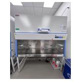 Thermo Scientific 1377 6 ft. Biosafety Cabinet