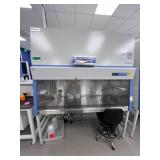 Thermo Scientific 1377 6 ft. Biosafety Cabinet