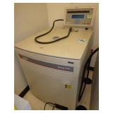 Beckman Coulter Centrifuge