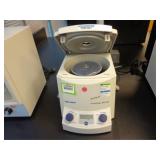 Eppendorf Centrifuge