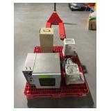 Assorted Laboratory Equipment