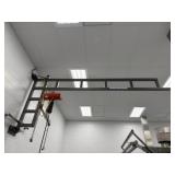 Wall Mounted Boom and Hoist