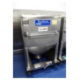 Custom Metalcraft Rolling Powder Tote