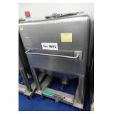 Tote Systems Rolling Powder Tote