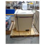 Beckman Coulter Centrifuge