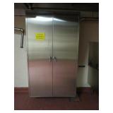 Stainless Steel Cabinet & Sink