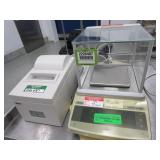 Analytical Balance