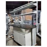 Laboratory Bench Laboratory Bench