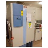 Ultra-Low Freezer Ultra-Low Freezer