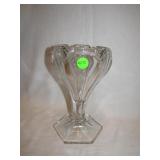 Vintage Cambridge Glass Vase 7&3/4x4&1/4