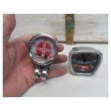 2 Vintage Schwinn Bicycle Speedometers