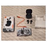 JBL Vibe Flex Wireless Ear Buds - Like New