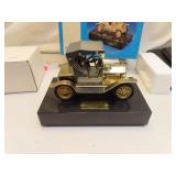 Vintage Golden T-Ford Old Timer Car Radio in Box =