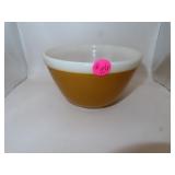 Vintage Pyrex 1&1/2 Pint Bowl