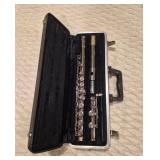 Gemeinhardt #2NP Flute in Bundy Hard Shell Case
