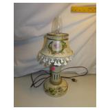 Vintage Hand Painted Metal Accent Lamp = 16"
