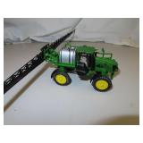 1/64 Scale Ertl John Deere 4830 Fertilizer Sprayer