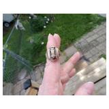 9.29 grams 10K Gold (1967) Class Ring Size 8.5