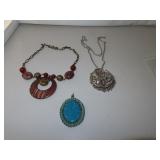 2 Necklaces & 1 Pendant