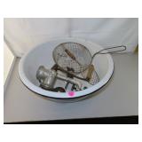 Vintage Enamel Wash Pan - Keystone Meat Grinder &