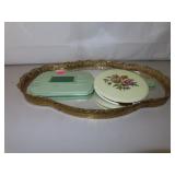 Vintage Plateau Mirror - Hand Mirror & Compact